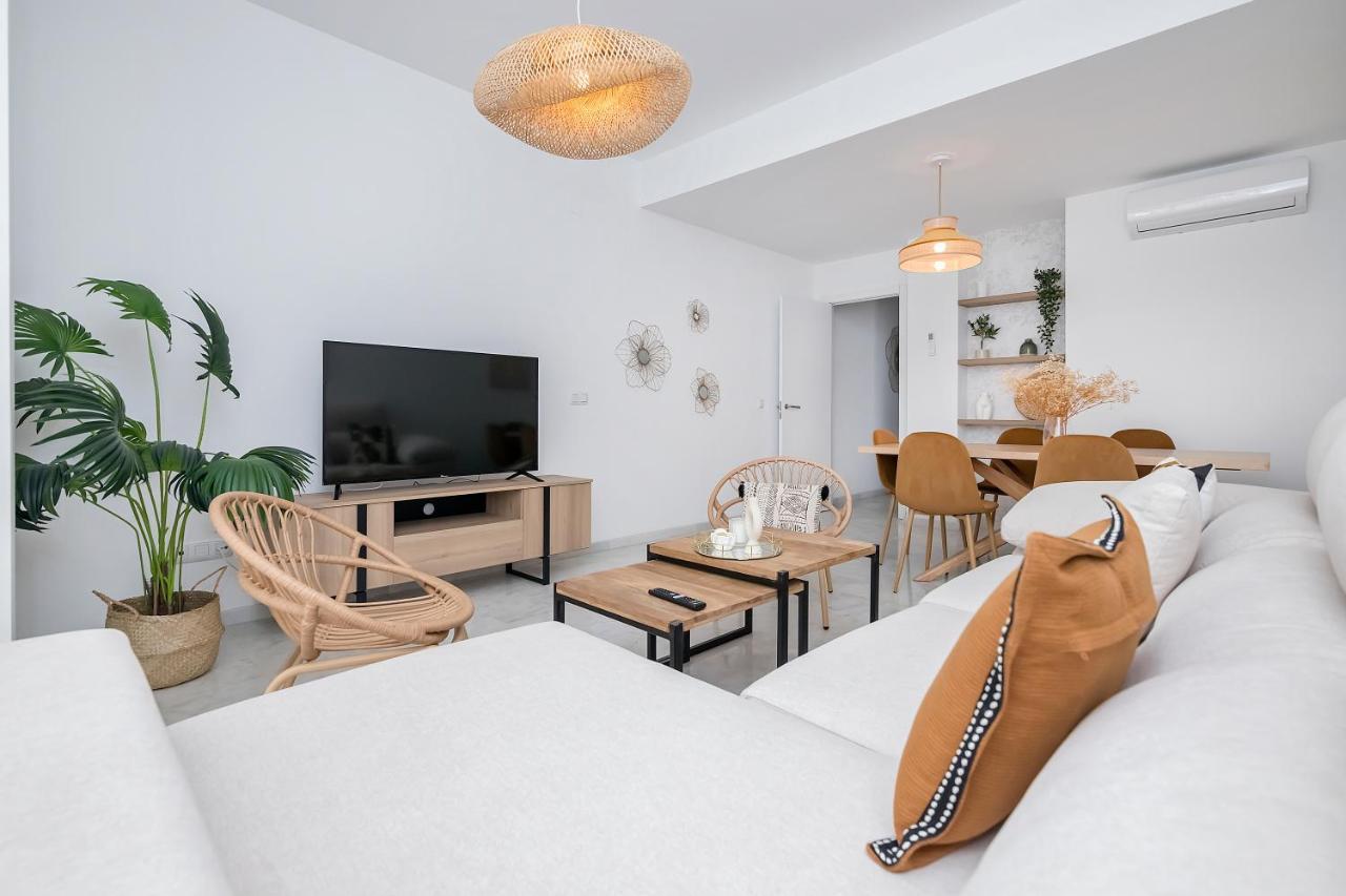 Exclusivo Duplex Carrera Apartment Malaga Luaran gambar
